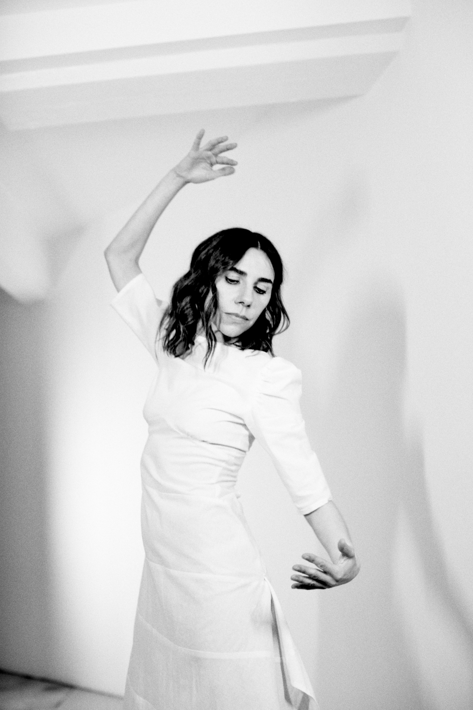 PJ HARVEY ANNOUNCES HUGE OUTDOOR SHOW IN LONDON