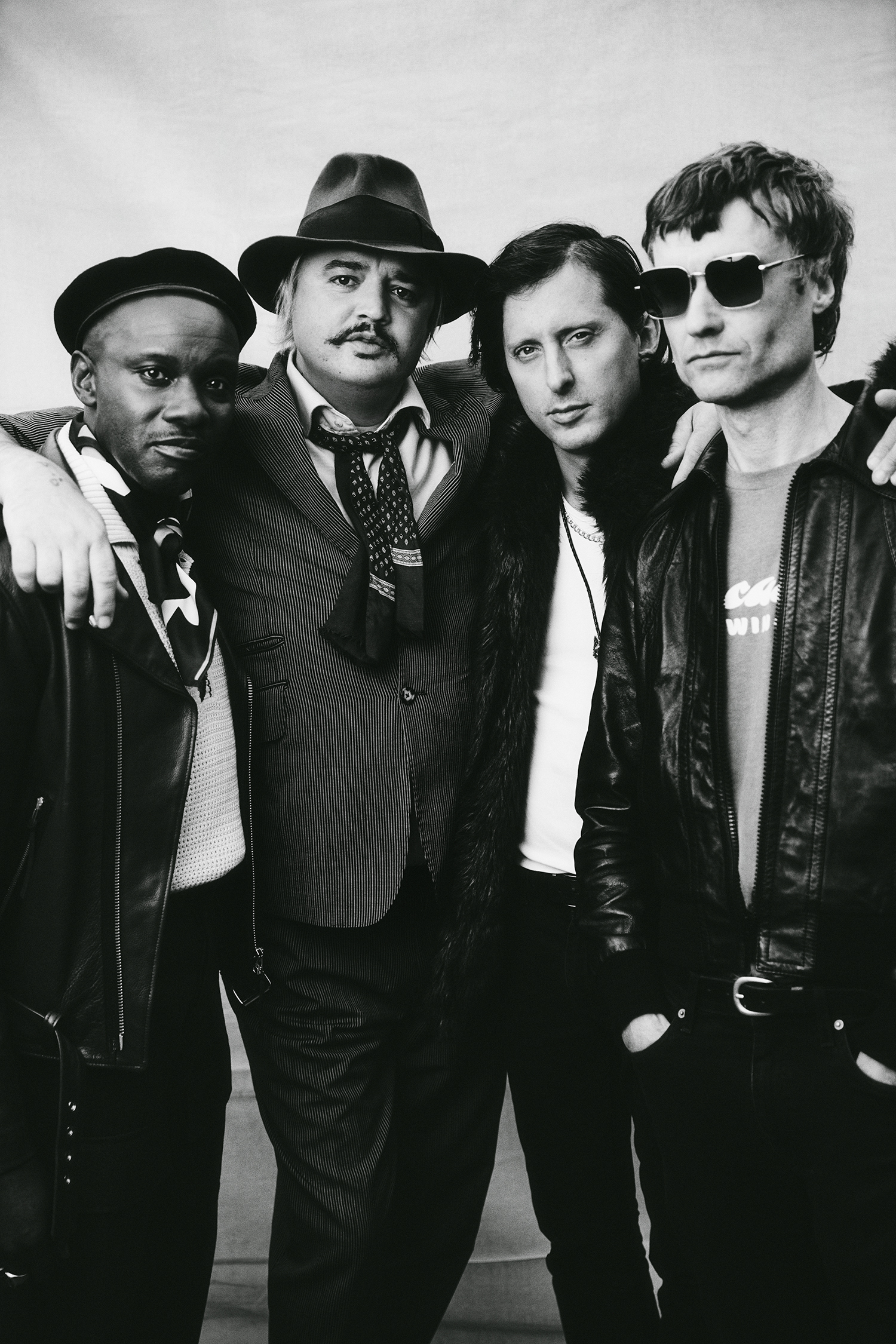 THE LIBERTINES TODAY RELEASE BRAND NEW SINGLE ‘OH S**T’