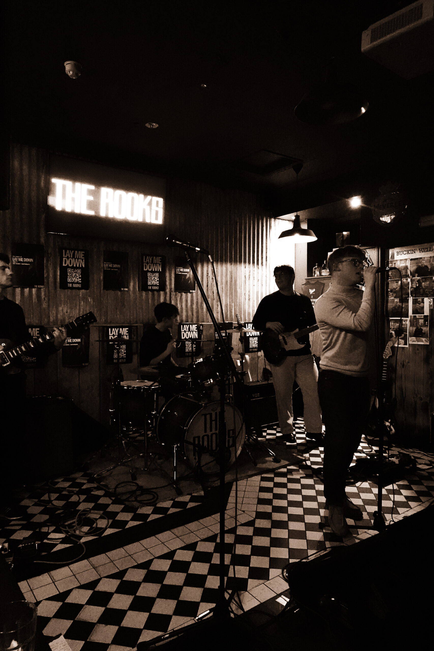 THRILLING GLASGOW FIVE PIECE ‘THE ROOKS’ SHARE THEIR FIRST RELEASE