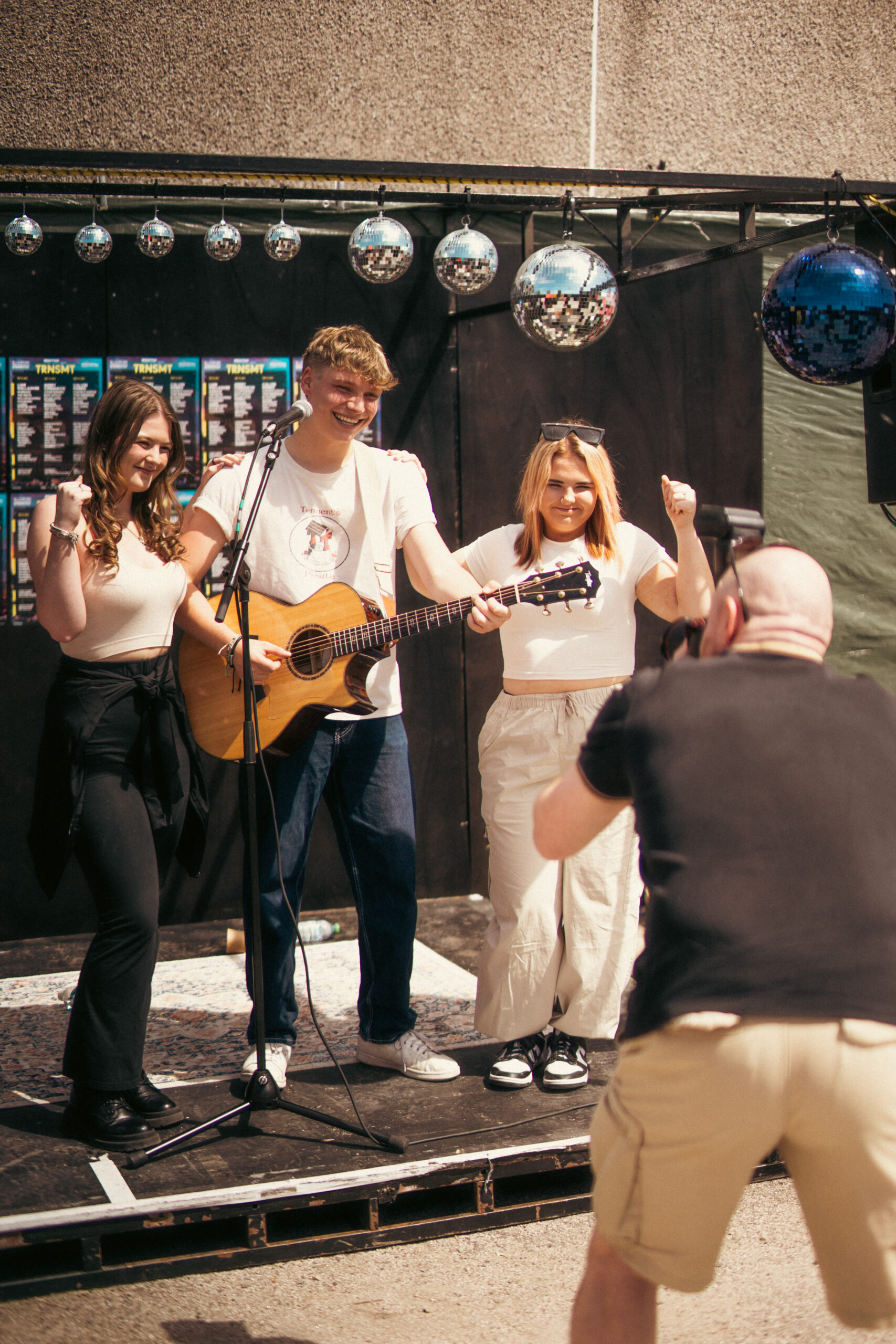 SUNSHINE AND SMILES FOR FIRST TRNSMT FESTIVAL FASHION TAKE-OVER