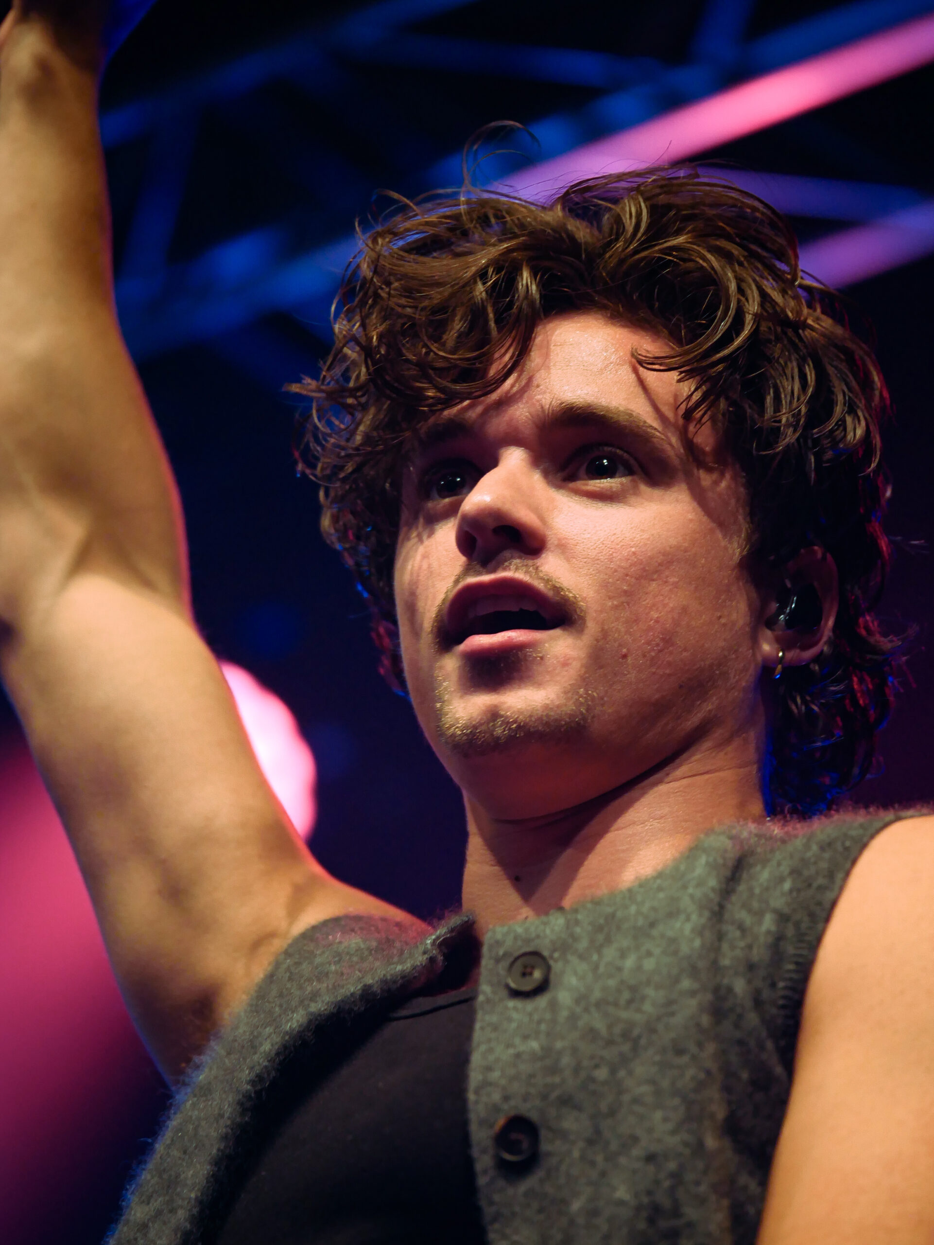 STARDOM-ASSURED SOAP ENTHRAL THE VAMPS FANS AT MANCHESTER ACADEMY WITH THEIR POP PUNK PUNCH