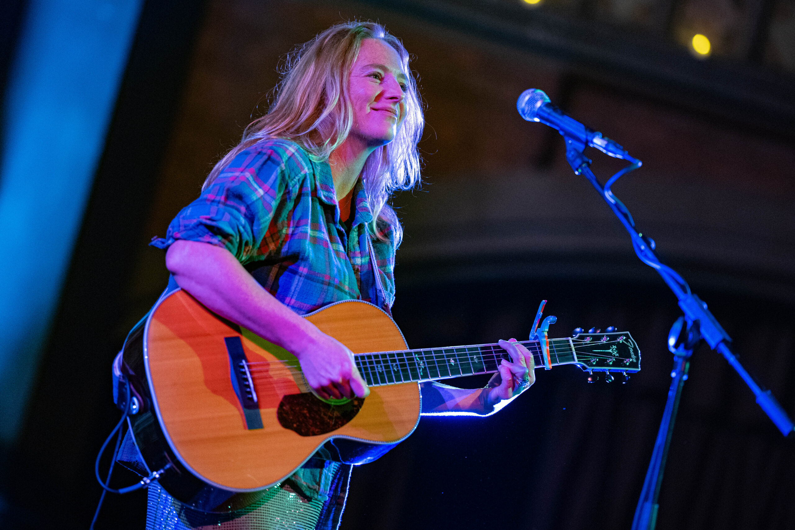 LISSIE KICK STARTS UK TOUR AT THE STUNNING UNION CHAPEL