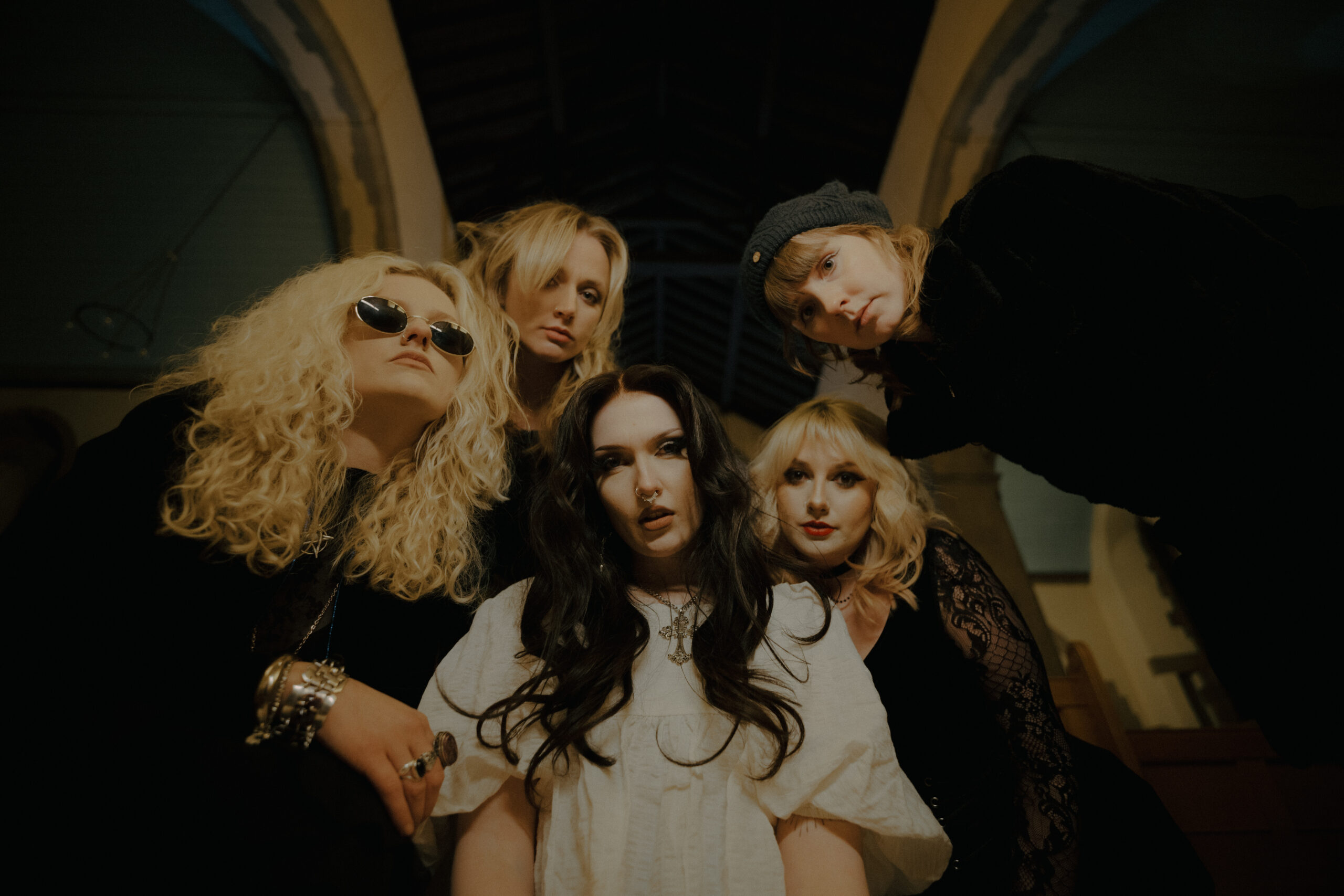 WHIMSICAL, GOTHIC, MYSTERIOUS: VENUS GRRRLS NEW SINGLE SHINES