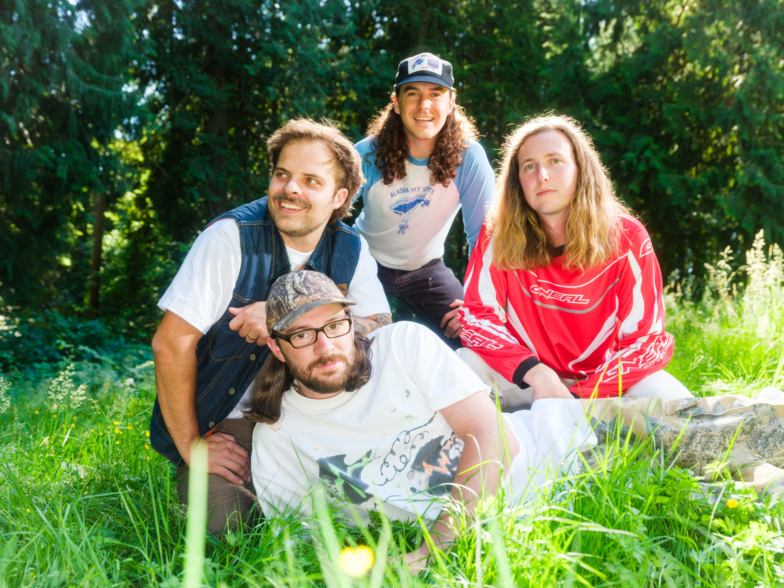 CANADIAN QUARTET PEACH PIT SET FOR A NORTHERN WELCOME