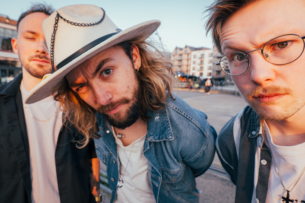 Press Shot