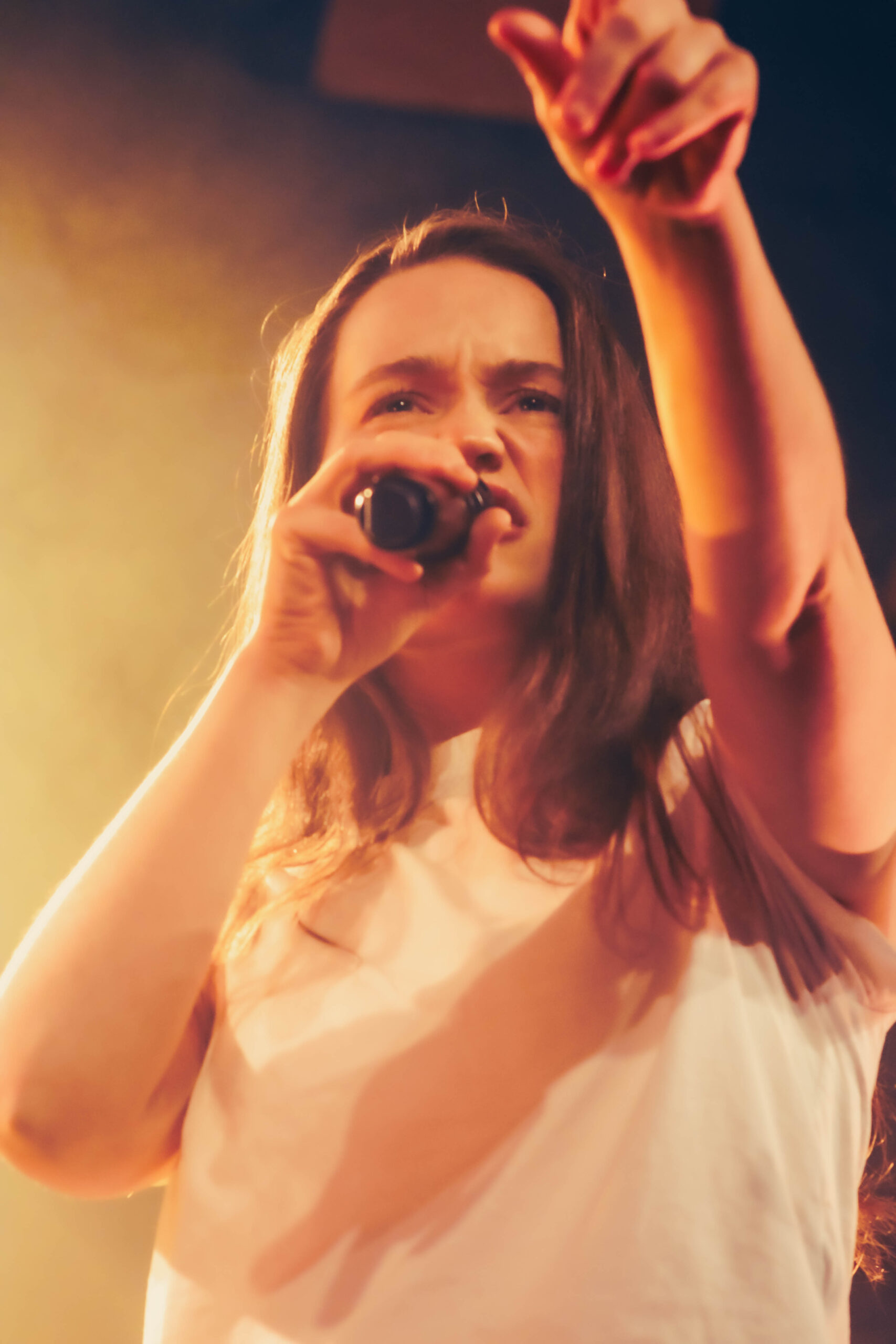 SIGRID INVITES US INTO A NIGHT OF POP PERFECTION AT GLASGOW BARROWLANDS