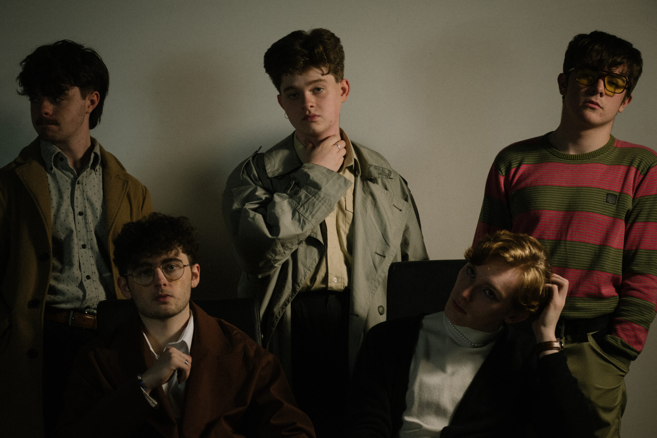 YOUR 7 YEARS OF BAD LUCK ARE OVER! PAPARAZZI ARE BACK WITH A NEW SINGLE