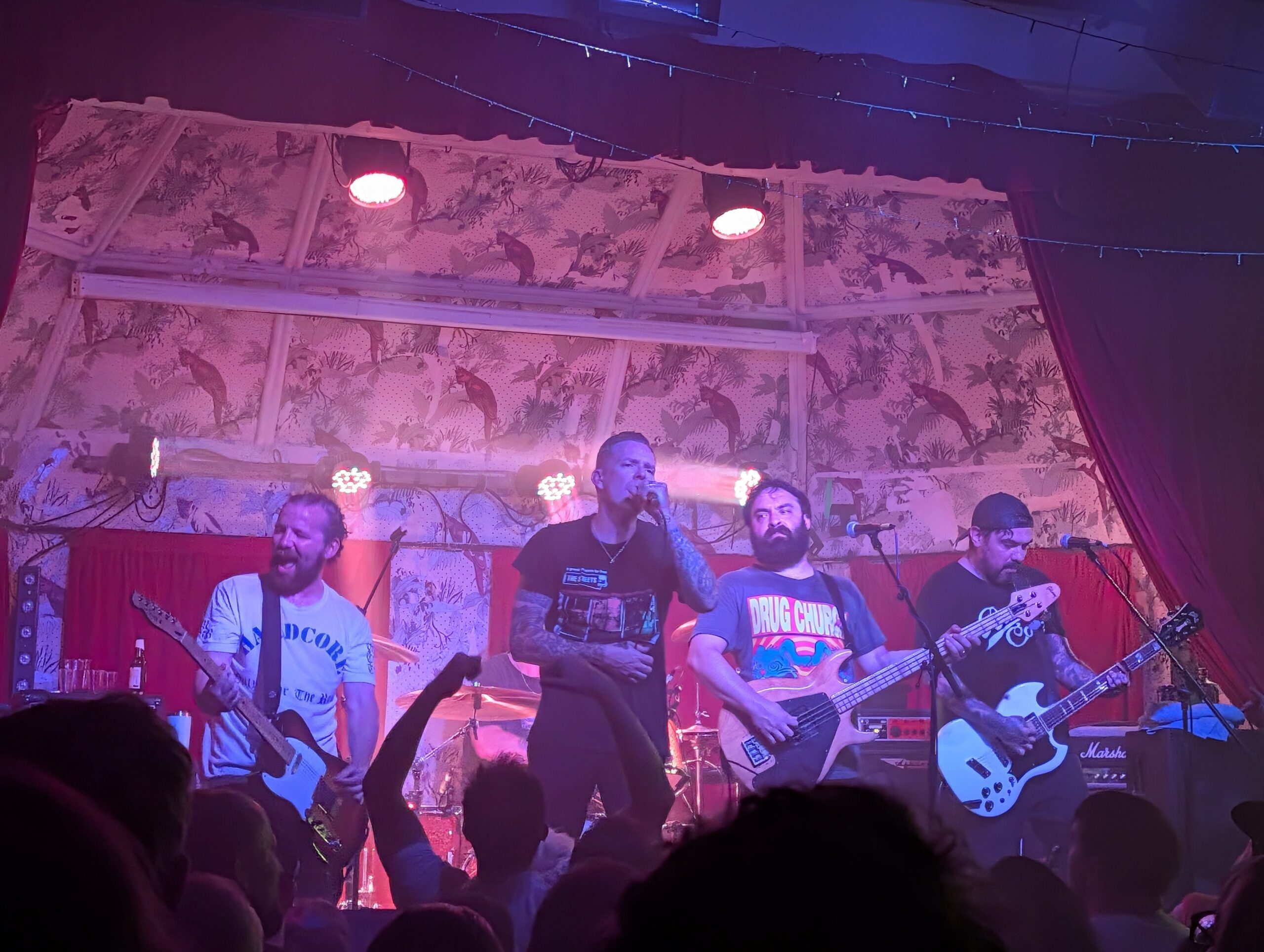 NO HORROR SHOW – NEW YORK’S I AM THE AVALANCHE SEEK UNITY IN MANCHESTER