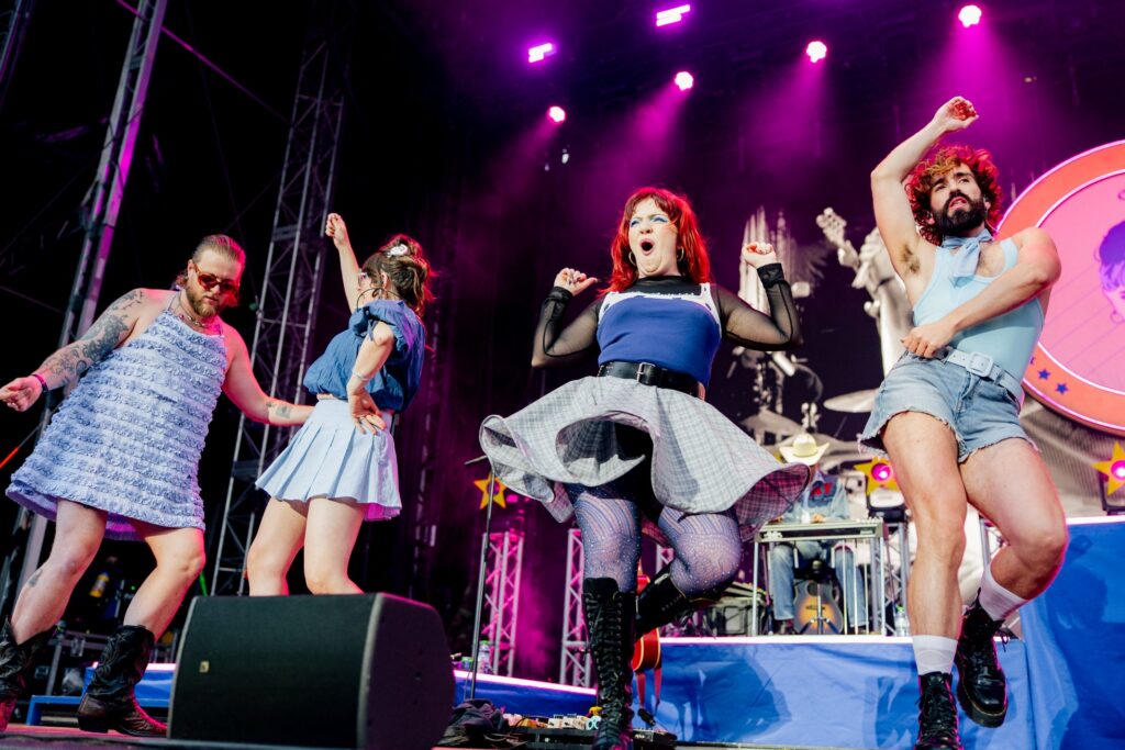 CMAT HEADLINES TK MAXX PRESENTS SCARBOROUGH OPEN AIR THEATRE (2)