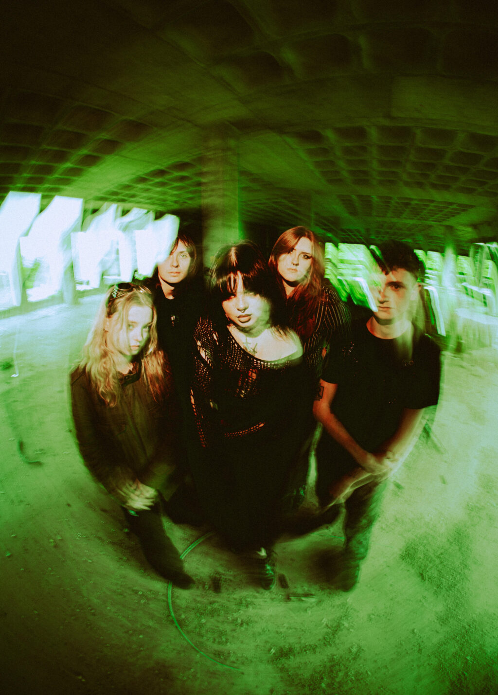 Modern Ruin (Press)